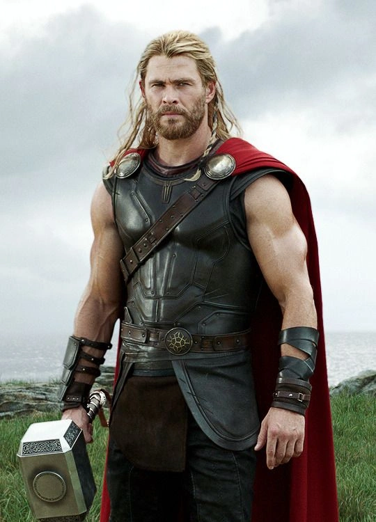 Chris Hemsworth Hairstyle